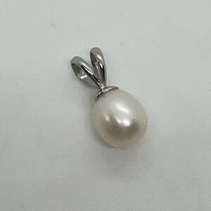 Vtg 925 Sterling Silver White Freshwater Pearl Pendant Classic Minimalist
